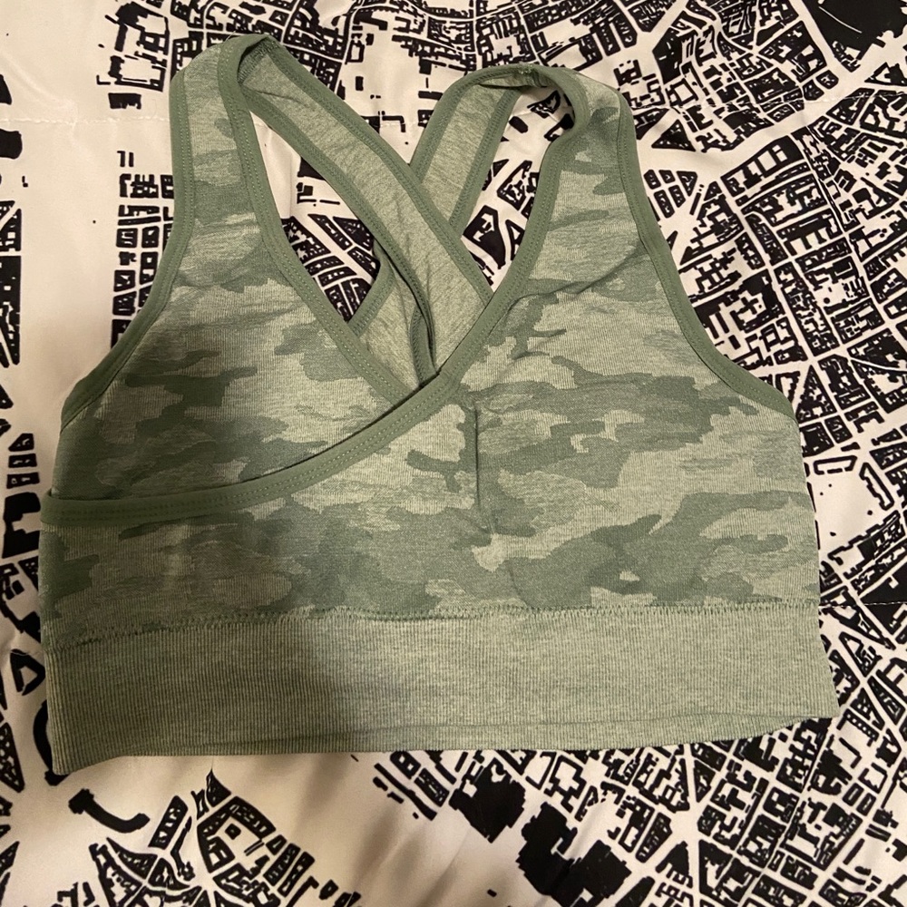 Green camo gymshark dupe